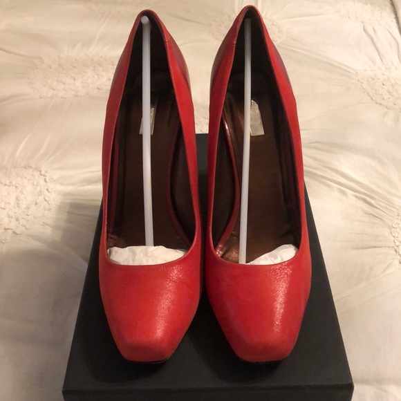 CALVIN KLEIN COLLECTION HEELS - Picture 8 of 8